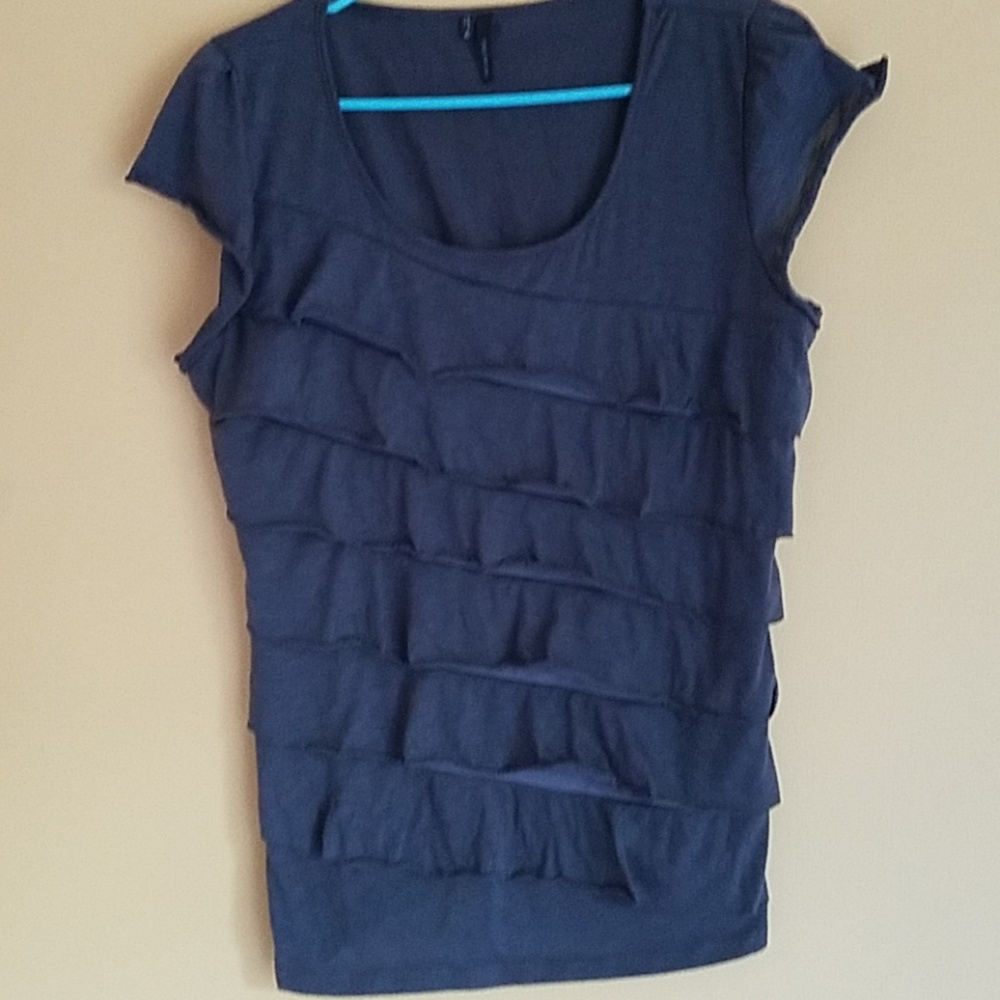 Ruffle tshirt